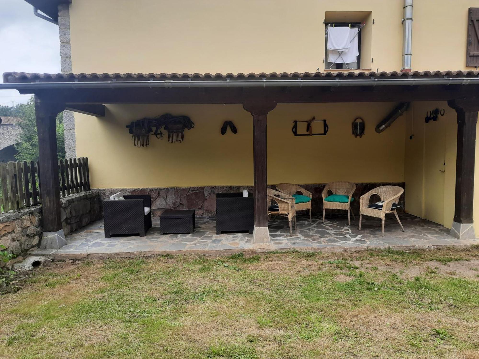 Apartamentos Rurales La Candaliega Onís Εξωτερικό φωτογραφία
